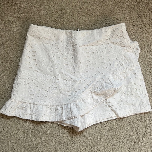 Lilly Pulitzer Faye Skort - Picture 1 of 2